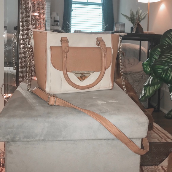 Steve Madden Handbags - Steve Madden Crossbody Purse